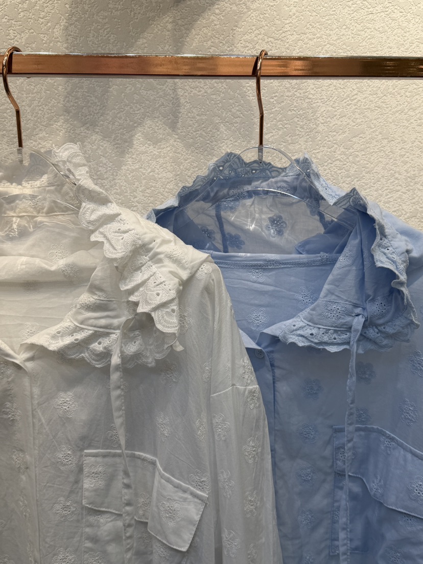 SYMBOL東大門直郵女裝新品人氣職業休閑時尚襯衫蕾絲衫花朵SYMBOL襯衫/蕾絲衫