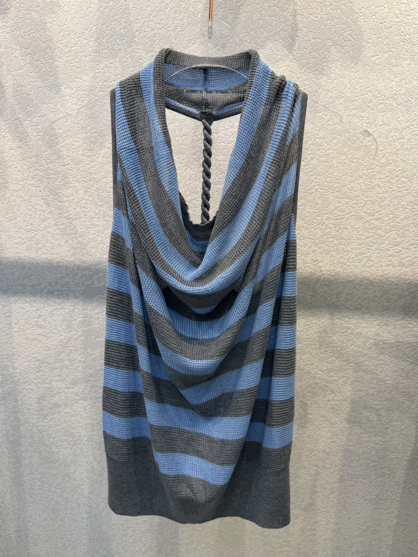 SYMBOL東大門直郵女裝新款推薦熱賣真品職業人氣吊帶背心SYMBOL吊帶/背心圖色1