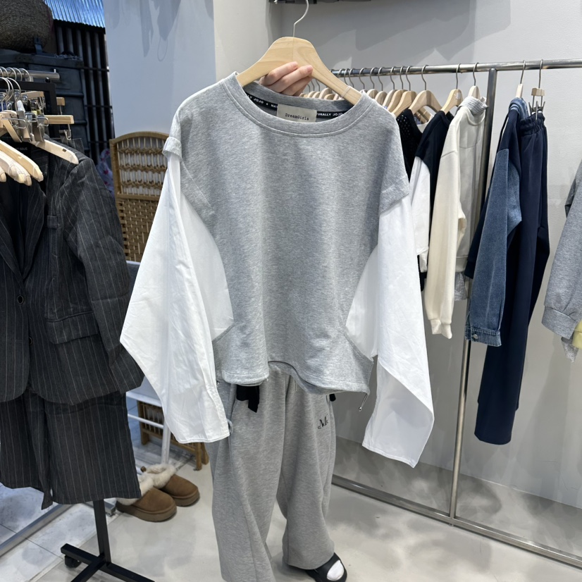 HOT PLACE/DREAM GIRIS/HOT ISSUE東大門代購女士新品人氣長袖T恤HOT PLACE/DREAM GIRIS/HOT ISSUE長袖T恤圖色1