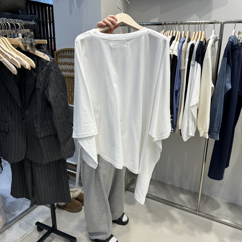 HOT PLACE/DREAM GIRIS/HOT ISSUE東大門直郵女裝新款26春夏長袖T恤HOT PLACE/DREAM GIRIS/HOT ISSUE長袖T恤