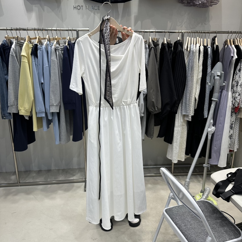 HOT PLACE/DREAM GIRIS/HOT ISSUE韓國東大門直郵女裝新品職業連衣裙含腰繩腰帶圍巾HOT PLACE/DREAM GIRIS/HOT ISSUE連衣裙圖色1