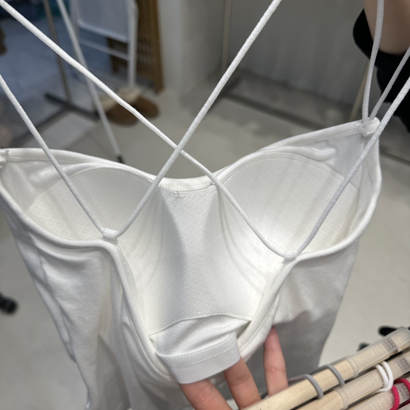 HOT PLACE/DREAM GIRIS/HOT ISSUE韓國直郵女士新品時尚吊帶背心HOT PLACE/DREAM GIRIS/HOT ISSUE吊帶/背心