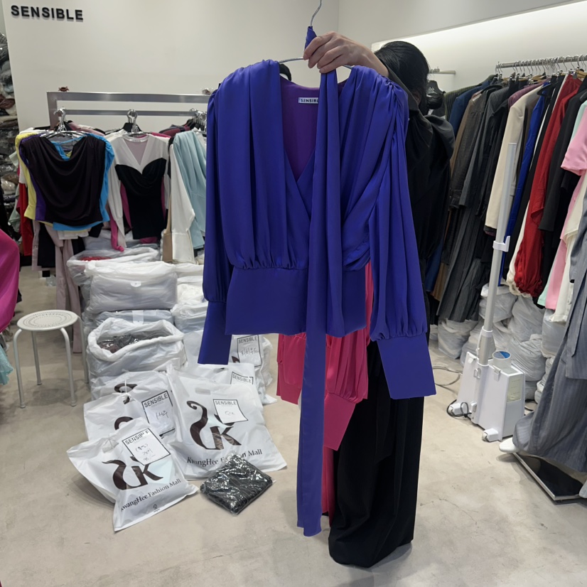 SENSIBLE-S韓國東大門代購女士新款熱賣襯衫蕾絲衫含腰帶真絲SENSIBLE襯衫/蕾絲衫圖色3