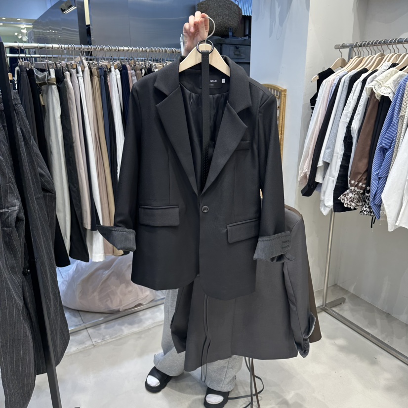 HOT PLACE/DREAM GIRIS/HOT ISSUE韓國東大門代購女裝新款時尚夾克含腰帶HOT PLACE/DREAM GIRIS/HOT ISSUE夾克圖色3