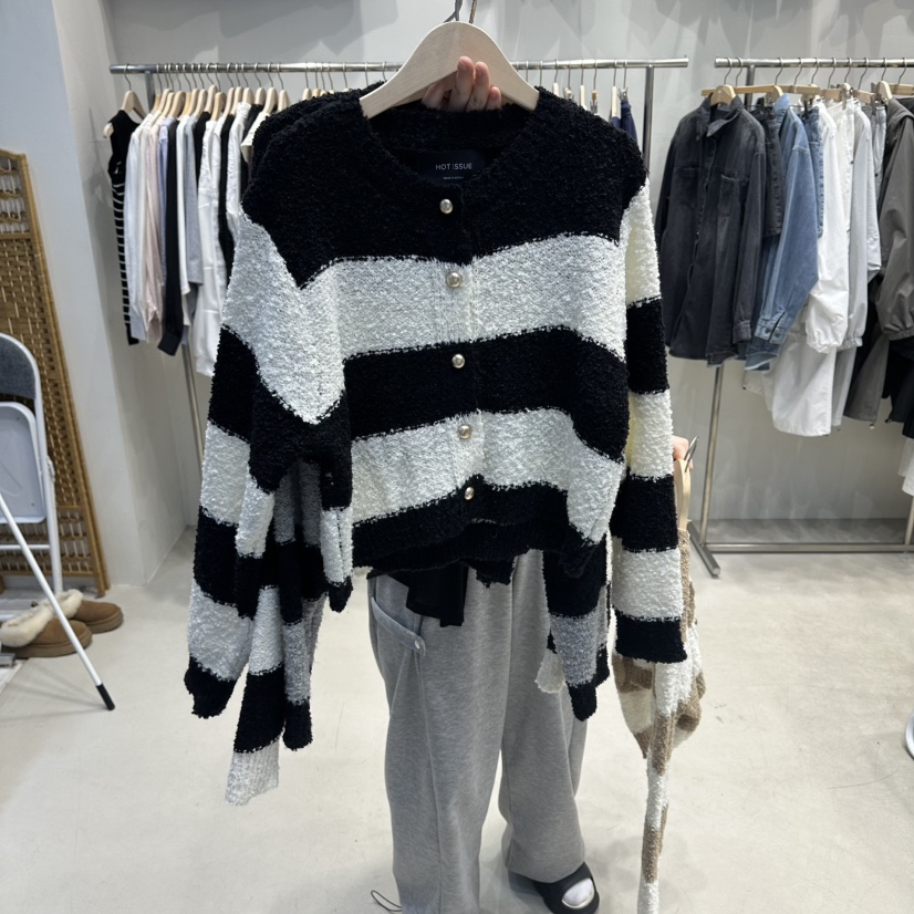 HOT PLACE/DREAM GIRIS/HOT ISSUE韓國東大門代購女裝新款推薦毛衣HOT PLACE/DREAM GIRIS/HOT ISSUE毛衣圖色4