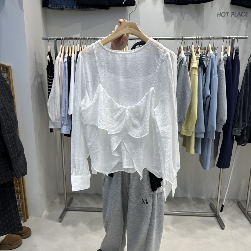 HOT PLACE/DREAM GIRIS/HOT ISSUE韓國東大門代購女裝新款推薦套裝荷葉邊套裝HOT PLACE/DREAM GIRIS/HOT ISSUE套裝圖色1