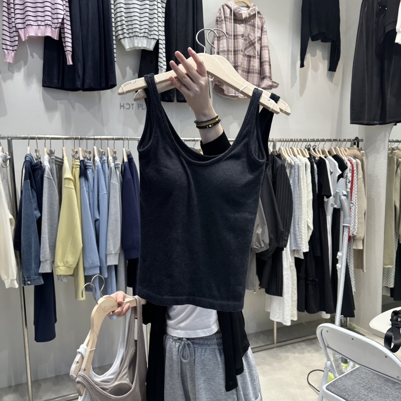 HOT PLACE/DREAM GIRIS/HOT ISSUE韓國代購女裝新款休閑吊帶背心HOT PLACE/DREAM GIRIS/HOT ISSUE吊帶/背心圖色3深藍色