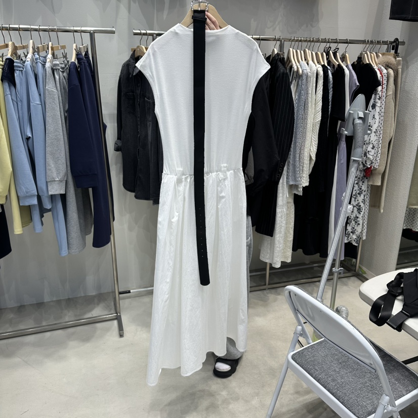 HOT PLACE/DREAM GIRIS/HOT ISSUE韓國直郵女裝新品時尚連衣裙含腰帶高領HOT PLACE/DREAM GIRIS/HOT ISSUE連衣裙圖色1