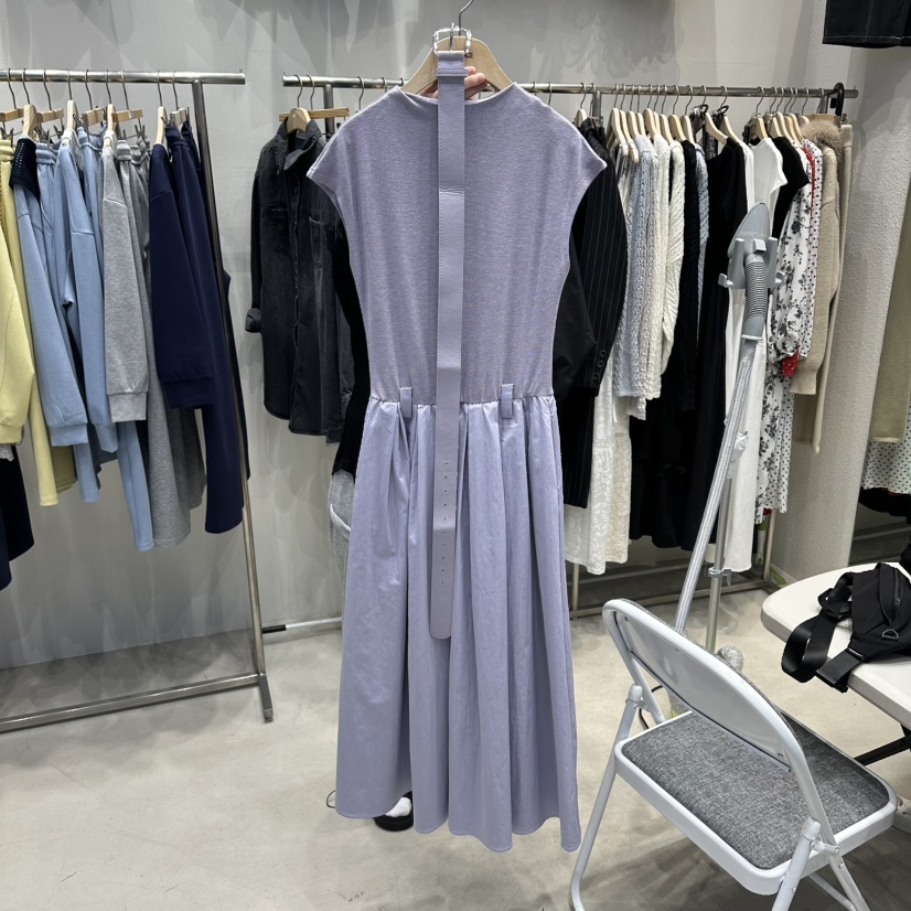 HOT PLACE/DREAM GIRIS/HOT ISSUE韓國直郵女裝新品時尚連衣裙含腰帶高領HOT PLACE/DREAM GIRIS/HOT ISSUE連衣裙圖色2