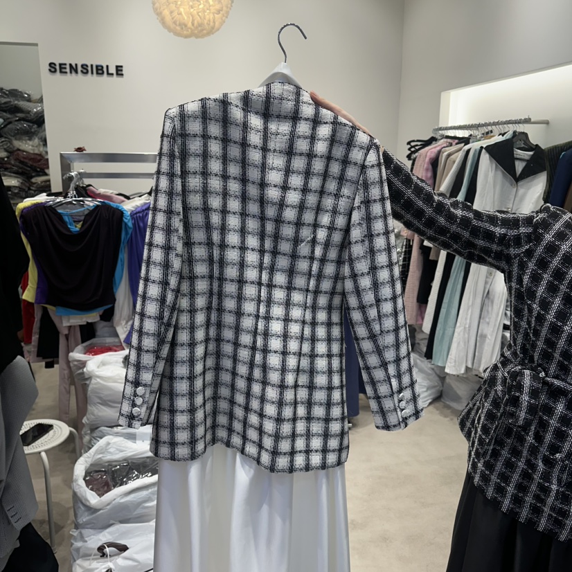 SENSIBLE-S韓國直郵實拍女裝新品時尚夾克含腰帶套裝圍巾SENSIBLE夾克