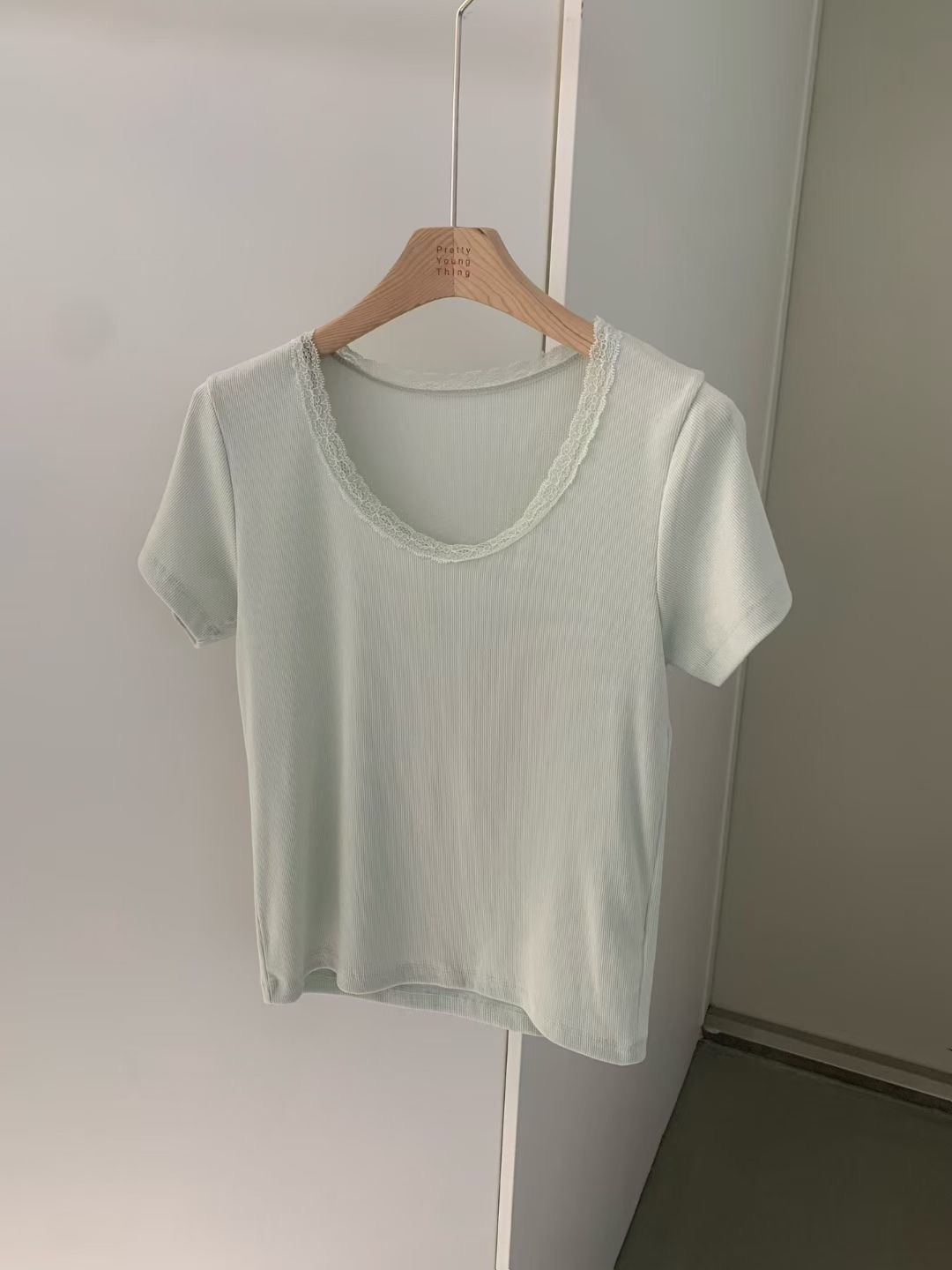 PYT-ot東大門直郵女士新品真品熱賣推薦人氣時尚T恤可愛的pretty young thingT恤圖色3