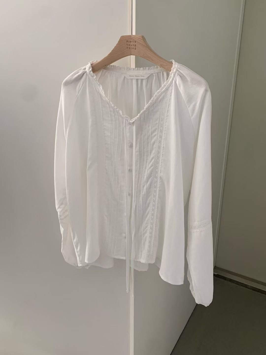 PYT-ot東大門直郵女裝新款推薦人氣真品休閑職業襯衫蕾絲衫pretty young thing襯衫/蕾絲衫圖色1