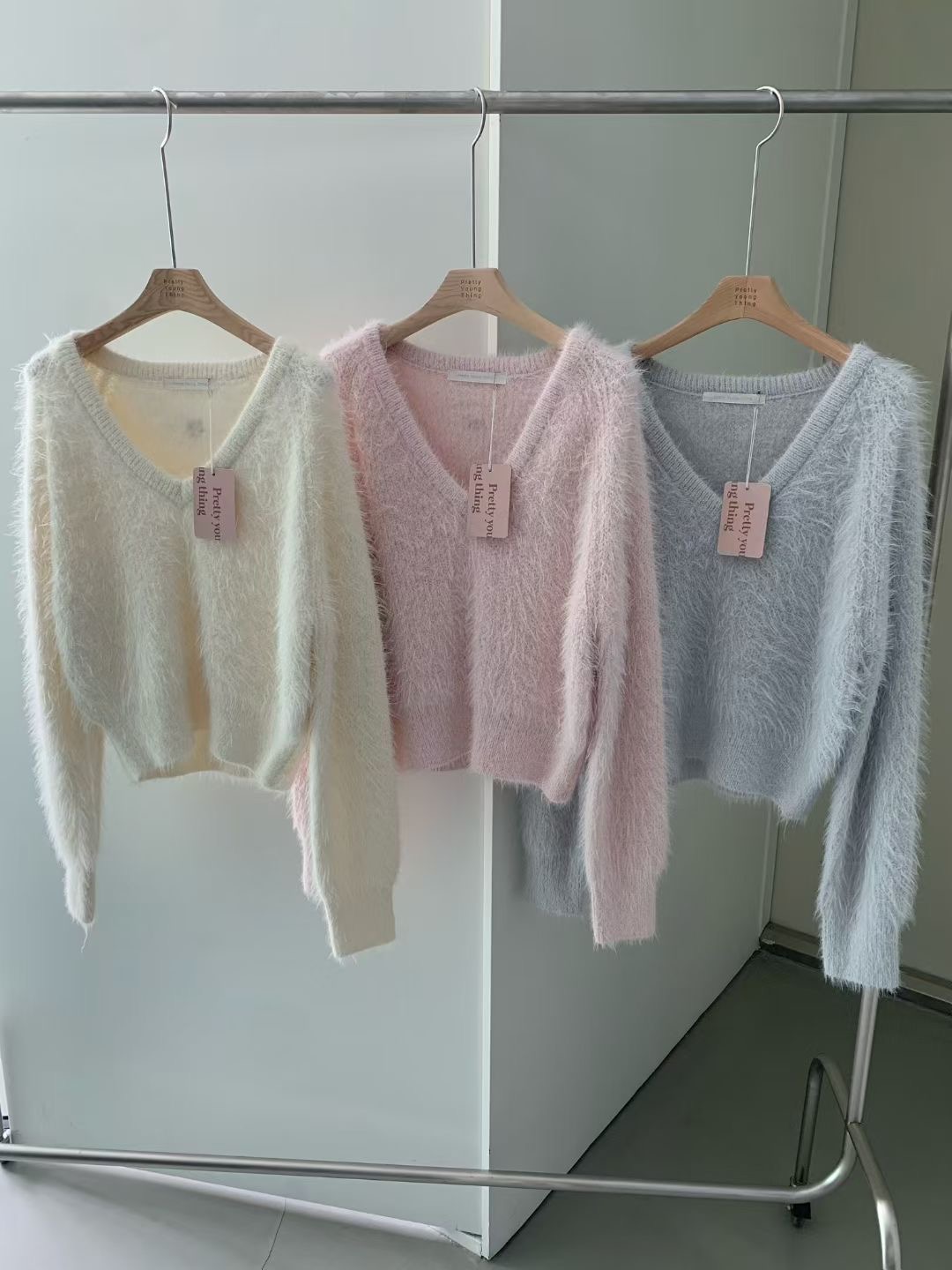 PYT-ot韓國代購女士新品時尚休閑26春夏真品針織衫V領絨pretty young thing針織衫