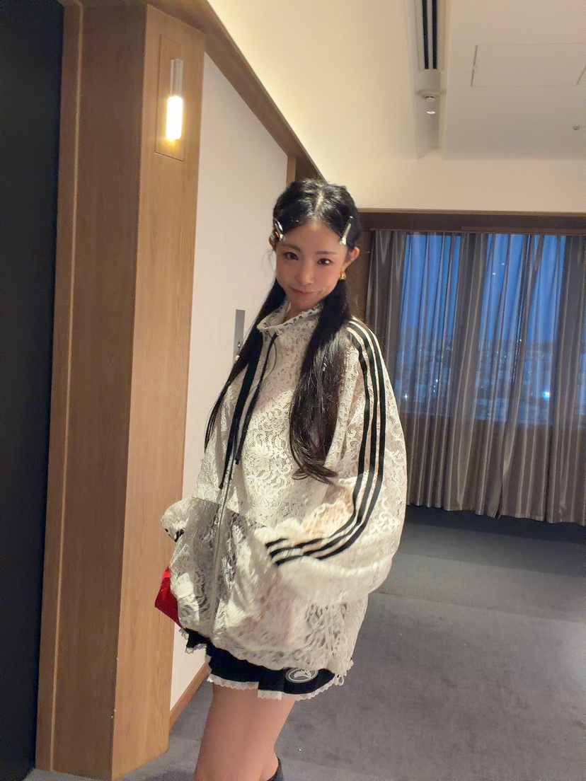 PALETTE-Q東大門直郵女裝新款推薦職業真品熱賣夾克拉鏈PALETTE-Q夾克