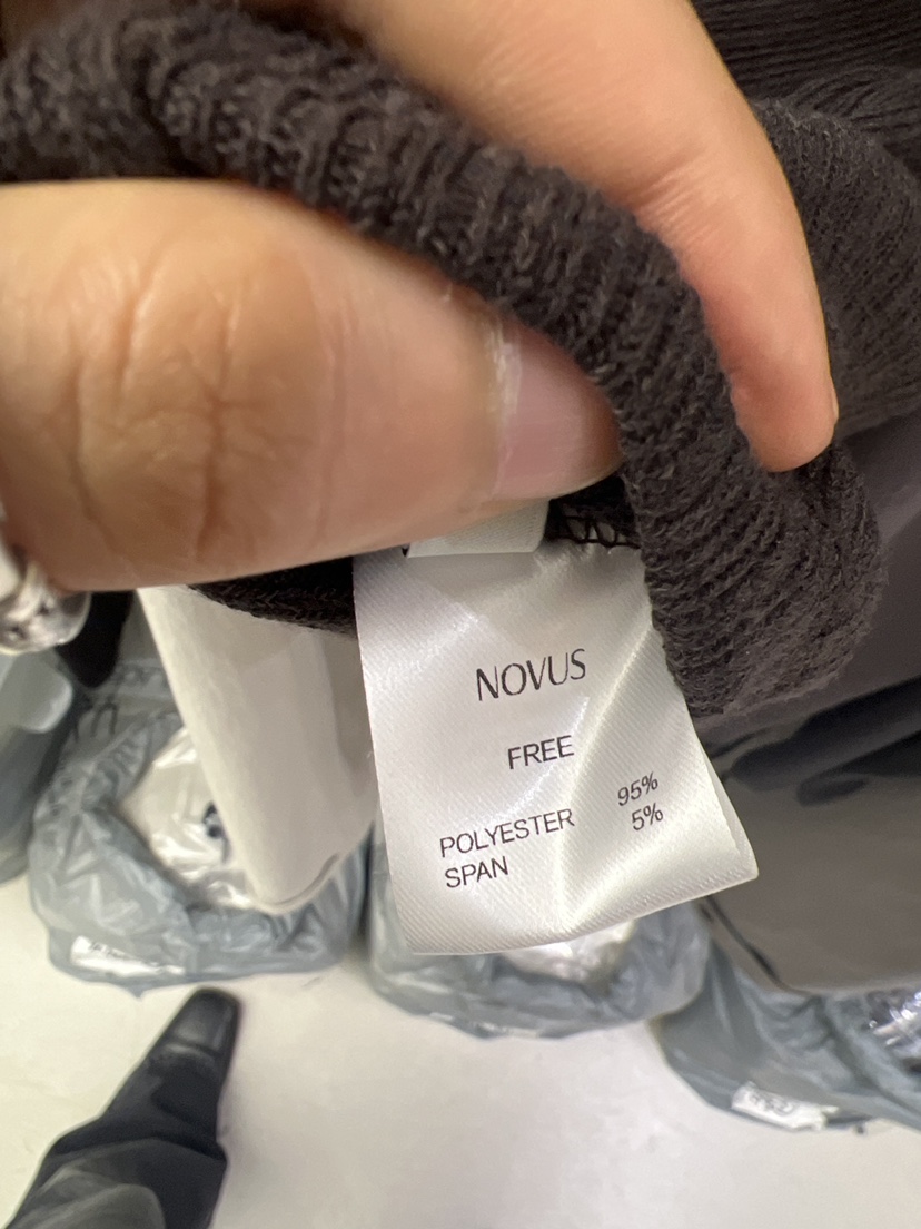 NOVUS韓國東大門直郵女裝新款人氣推薦熱賣休閑職業26春夏T恤NOVUST恤