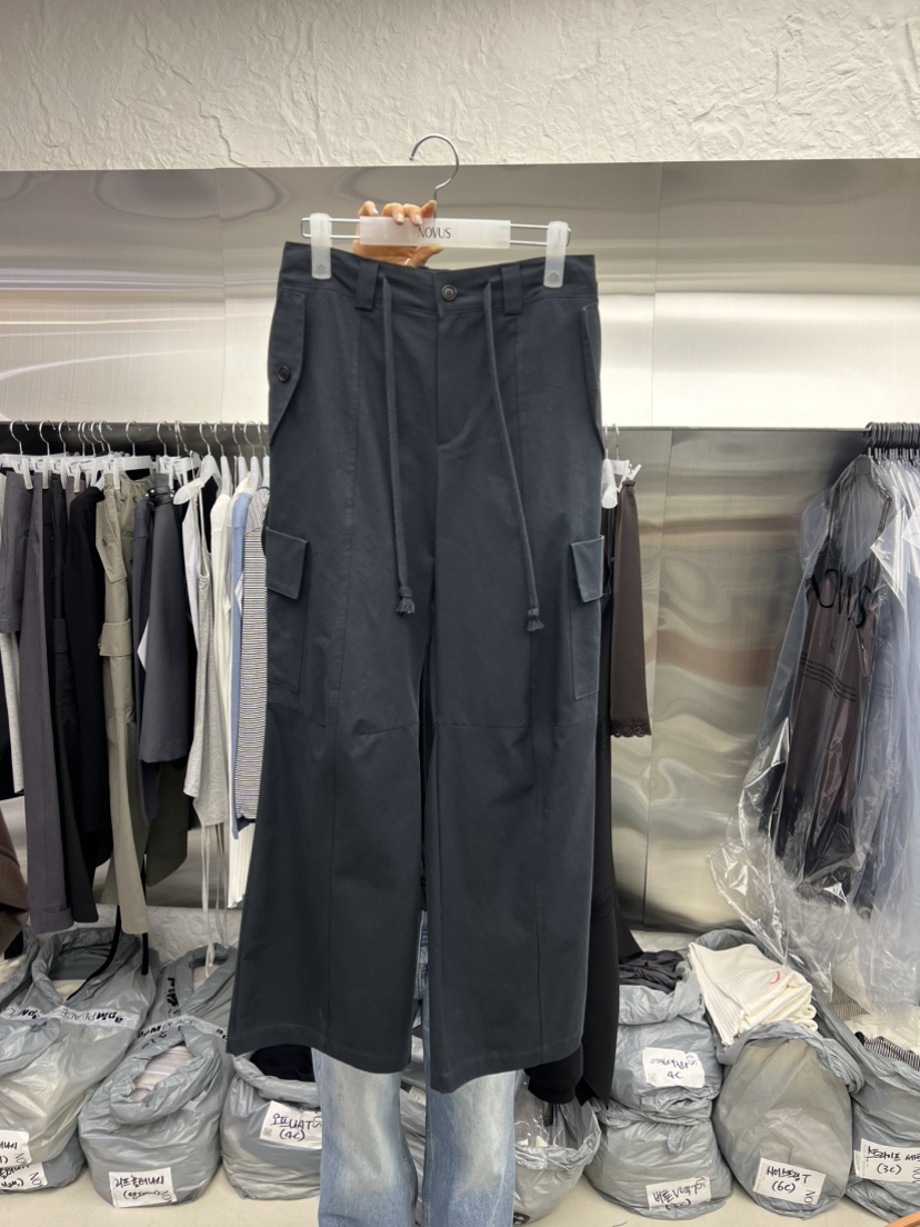 NOVUS韓國直郵女裝新品人氣26春夏熱賣時尚休閑褲工裝喇叭NOVUS休閑褲圖色2