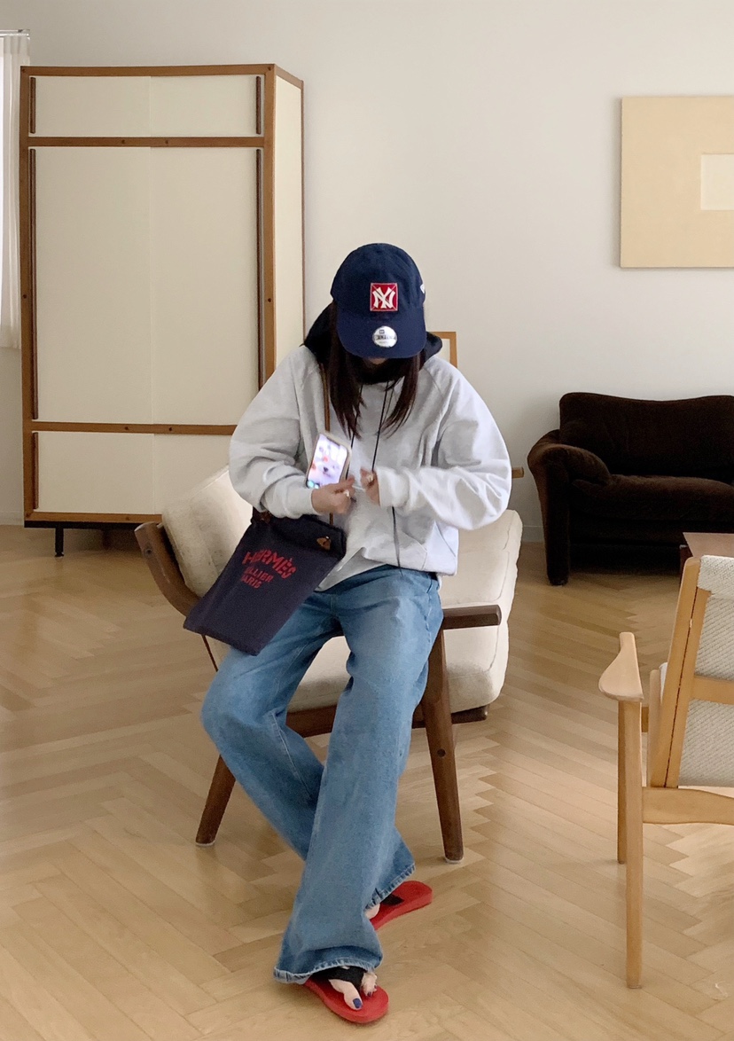 COURGETTE韓國代購女士新品時尚人氣熱賣推薦休閑衛衣連帽衫COURGETTE衛衣