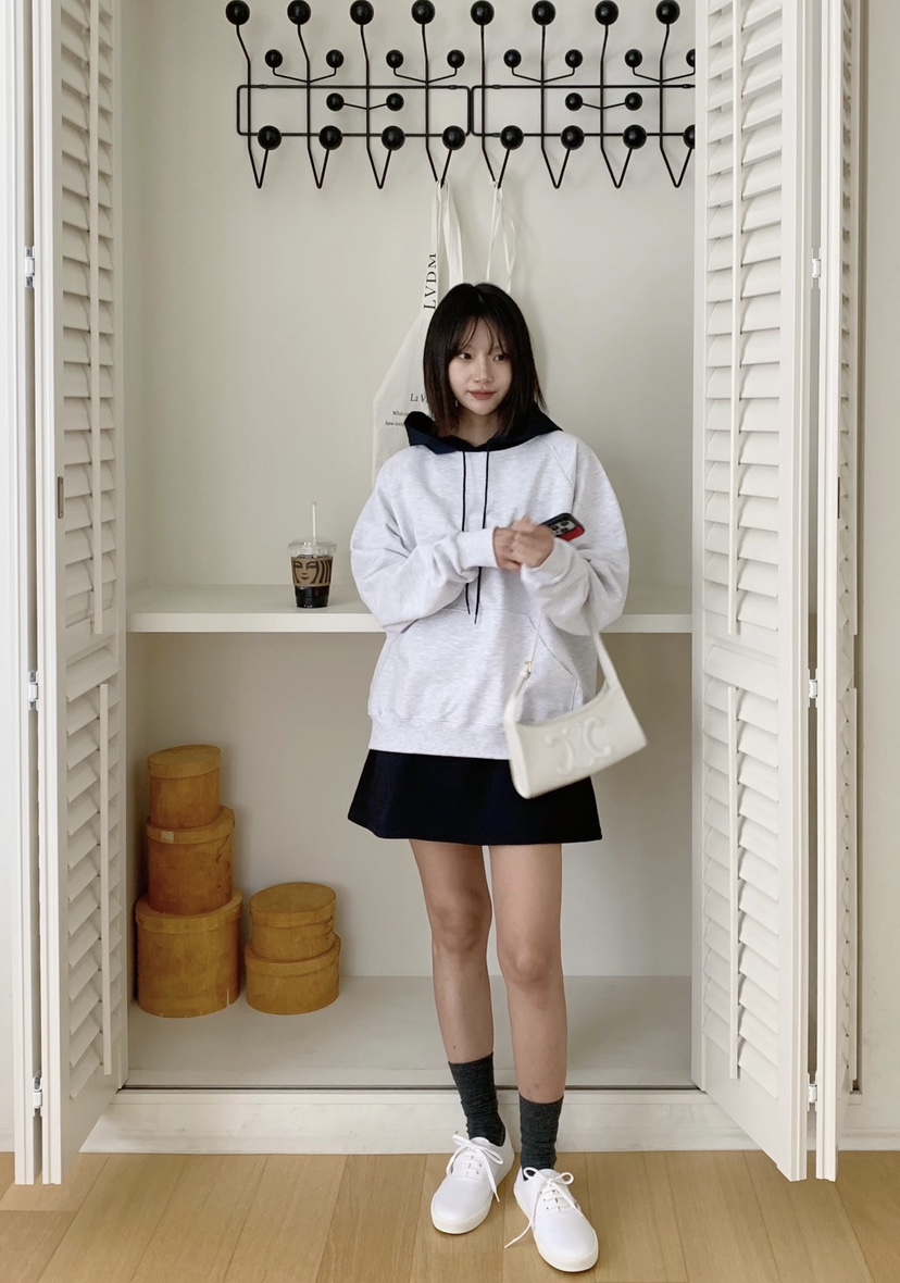 COURGETTE韓國代購女士新品時尚人氣熱賣推薦休閑衛衣連帽衫COURGETTE衛衣