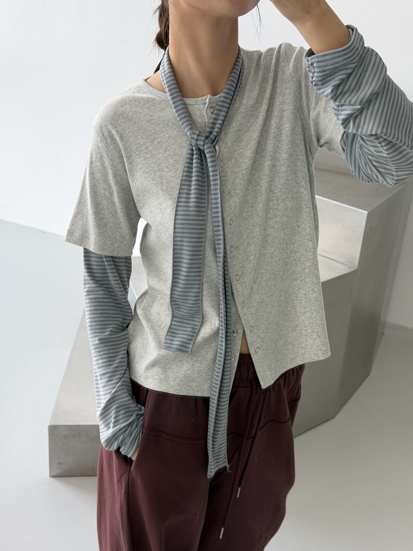 KARE/WEREPIECE韓國代購女裝新款熱賣長袖T恤含圍巾假兩件KARE/WEREPIECE長袖T恤