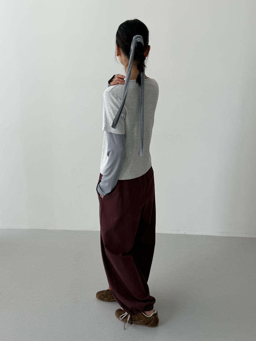 KARE/WEREPIECE韓國代購女裝新款熱賣長袖T恤含圍巾假兩件KARE/WEREPIECE長袖T恤