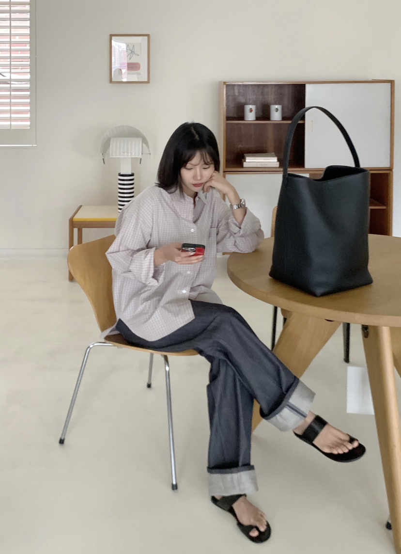 COURGETTE韓國東大門直郵女裝新款26春夏人氣襯衫蕾絲衫格子COURGETTE襯衫/蕾絲衫