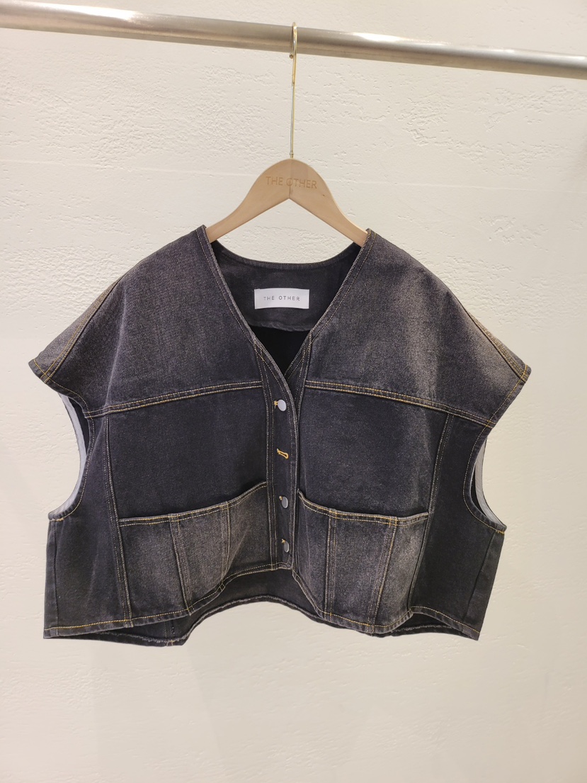 THE OTHER韓國東大門直郵女裝新品人氣26春夏熱賣職業馬甲THE OTHER馬甲圖色1