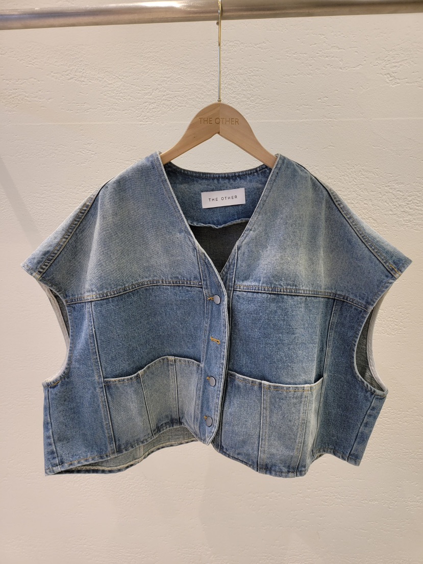 THE OTHER韓國東大門直郵女裝新品人氣26春夏熱賣職業馬甲THE OTHER馬甲圖色2淺色