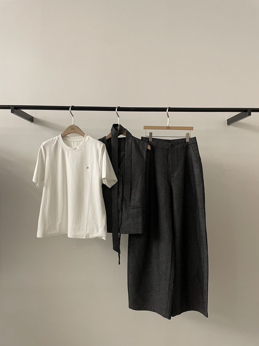 2DA/DARIMI-P韓國東大門代購女裝新品人氣套裝三件套含脖帶2DA/DARIMI-P套裝