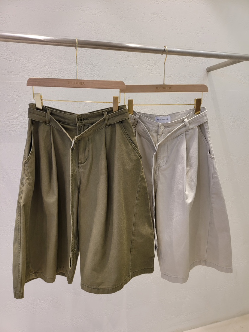 THE OTHER韓國直郵實拍女裝新款人氣時尚26春夏短褲含腰帶THE OTHER短褲
