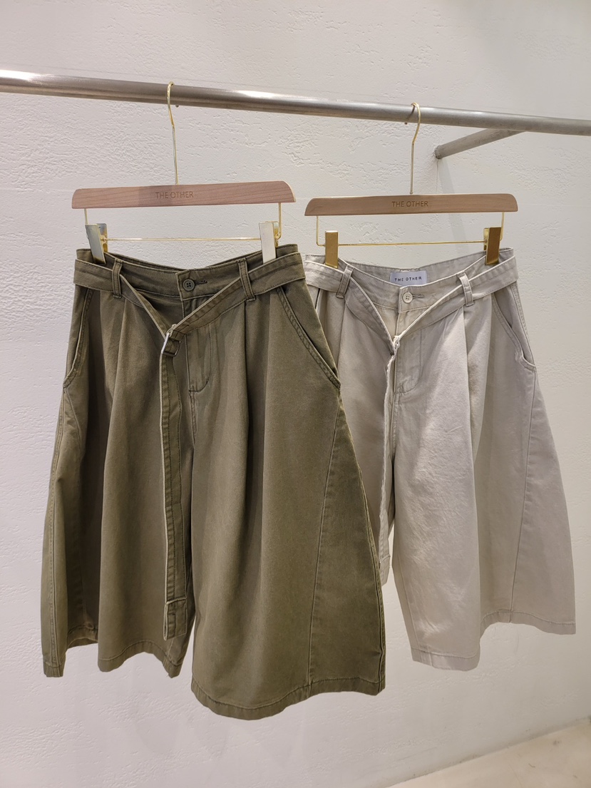 THE OTHER韓國直郵實拍女裝新款人氣時尚26春夏短褲含腰帶THE OTHER短褲