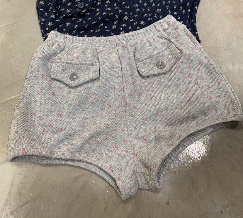 ARSERA韓國代購女士新款人氣熱賣休閑推薦時尚職業短褲花朵ARSERA短褲圖色2