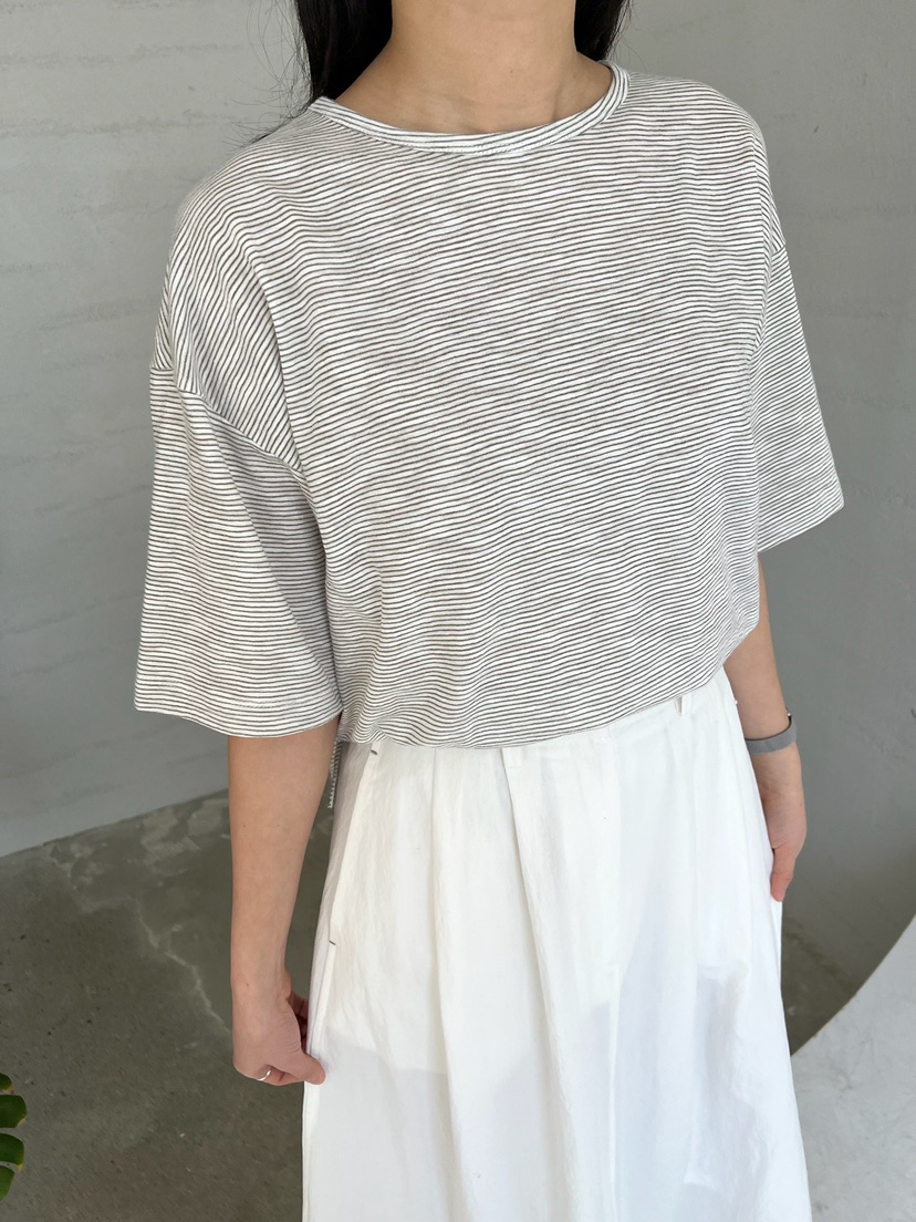 URBANE cloth韓國東大門代購女裝新品時尚26春夏推薦T恤URBANE clothT恤