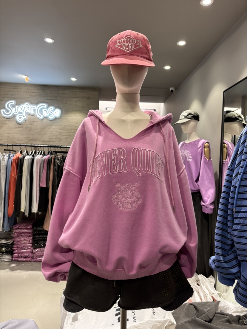 SUGAR CASE韓國東大門代購女裝新品推薦職業26春夏熱賣衛衣SUGAR CASE衛衣圖色1