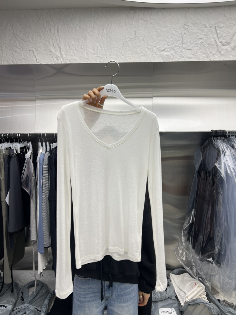 NOVUS韓國東大門代購女裝新款人氣26春夏推薦長袖T恤V領透明NOVUS長袖T恤圖色1