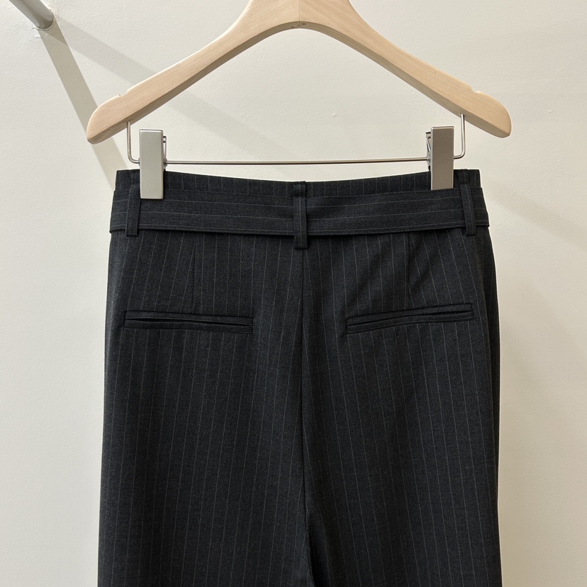 GENTLE B/LOVENTINA韓國東大門直郵女士新品推薦休閑褲GENTLE B/LOVENTINA休閑褲