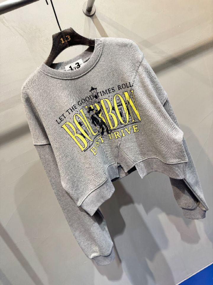 1.3韓國直郵實拍女裝新款熱賣26春夏時尚職業休閑人氣衛衣1.3衛衣