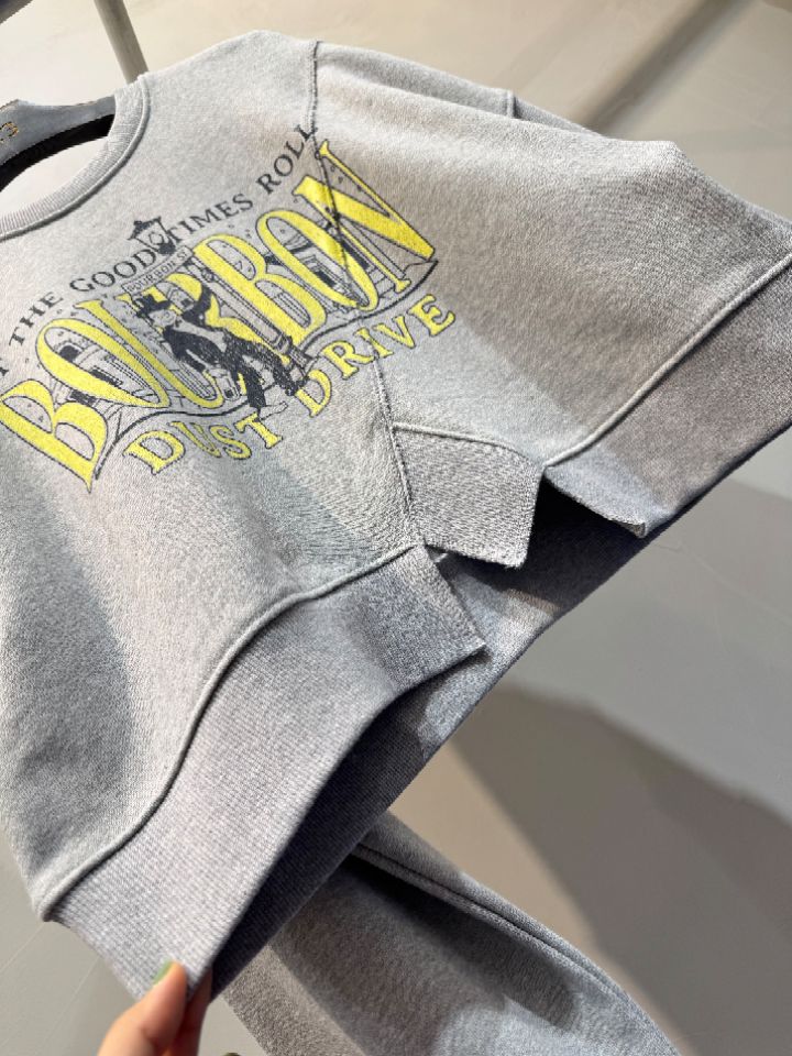 1.3韓國直郵實拍女裝新款熱賣26春夏時尚職業休閑人氣衛衣1.3衛衣