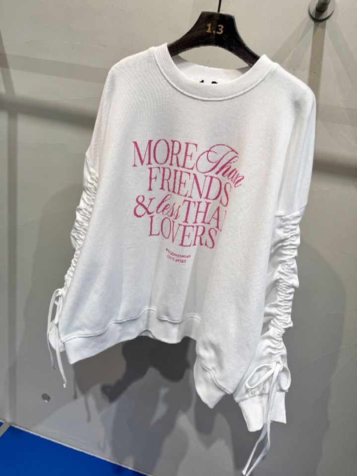 1.3韓國直郵實拍女士新款人氣推薦職業熱賣休閑26春夏衛衣1.3衛衣