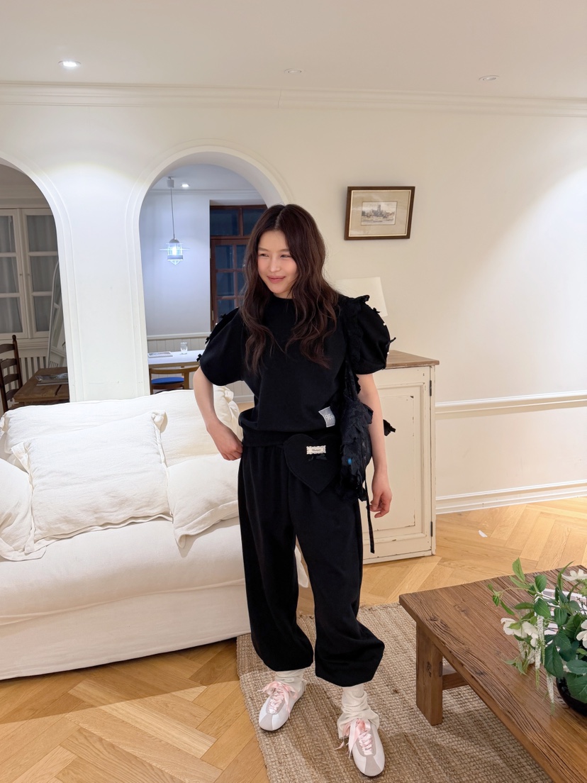 BOUTIQUE-L韓國直郵實拍女士新品熱賣職業推薦休閑人氣T恤BOUTIQUE-LT恤