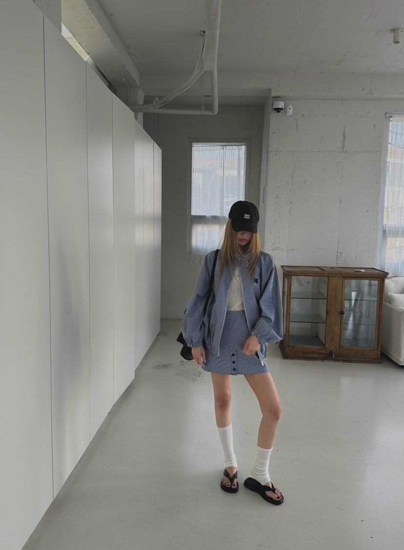 ZEROZERO韓國直郵實拍女裝新品休閑時尚職業人氣短裙紐扣ZEROZERO短裙