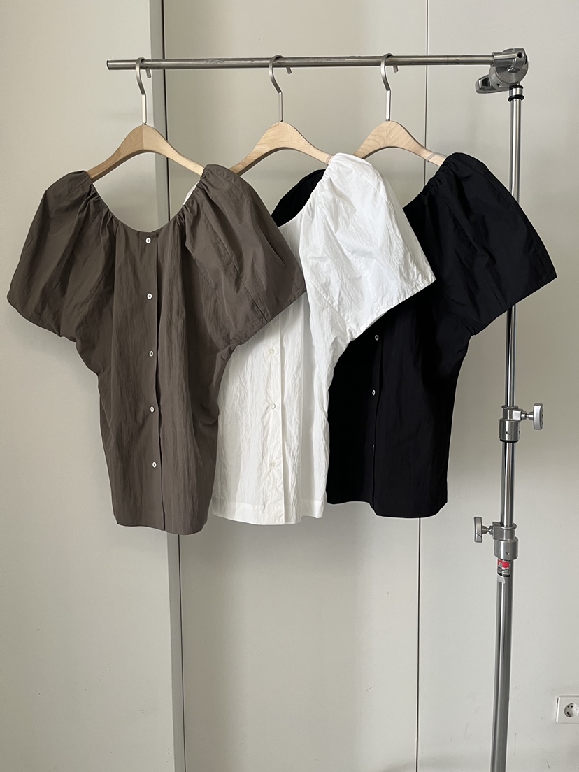 DARAK韓國東大門直郵女裝新款26春夏人氣時尚推薦襯衫蕾絲衫DARAK襯衫/蕾絲衫