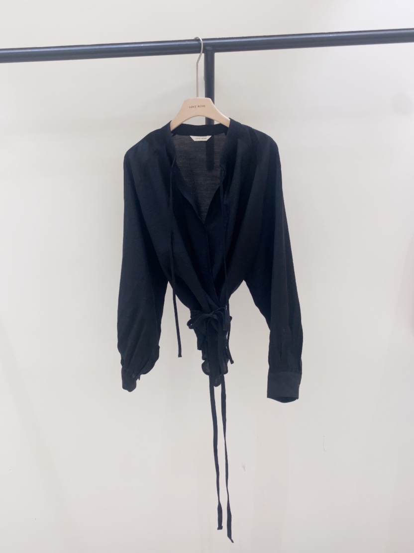 LOVE ROSIE韓國直郵實拍女士新款職業推薦人氣襯衫蕾絲衫LOVE ROSIE襯衫/蕾絲衫