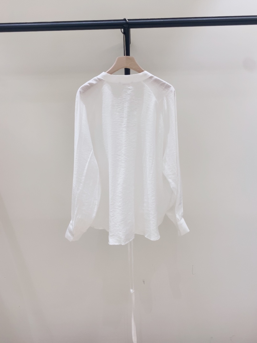 LOVE ROSIE韓國直郵實拍女士新款職業推薦人氣襯衫蕾絲衫LOVE ROSIE襯衫/蕾絲衫