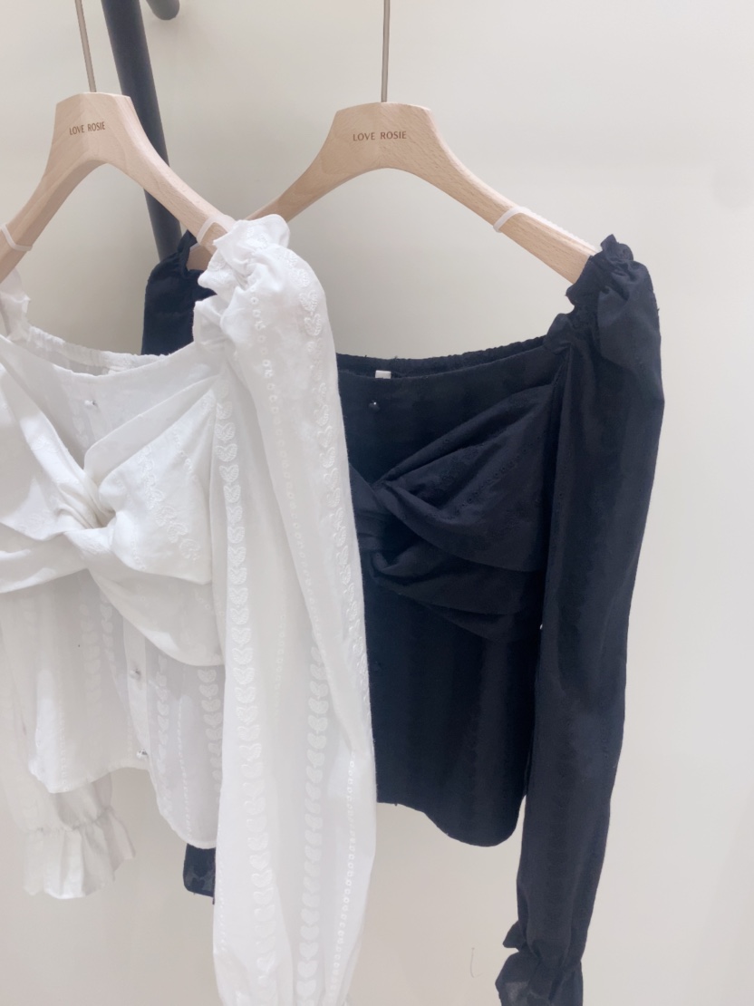 LOVE ROSIE韓國直郵實拍女士新品時尚推薦休閑襯衫蕾絲衫LOVE ROSIE襯衫/蕾絲衫