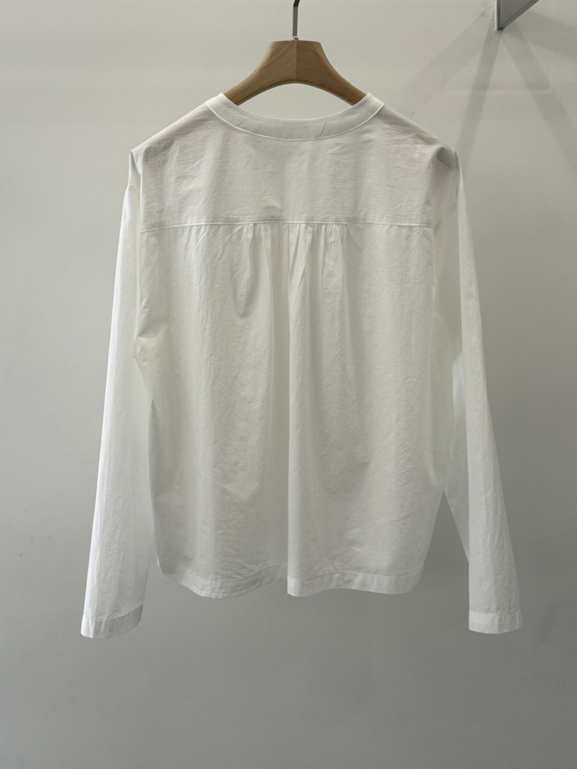 MONE-A韓國代購女裝新款職業推薦時尚熱賣襯衫蕾絲衫口袋MONE-A襯衫/蕾絲衫