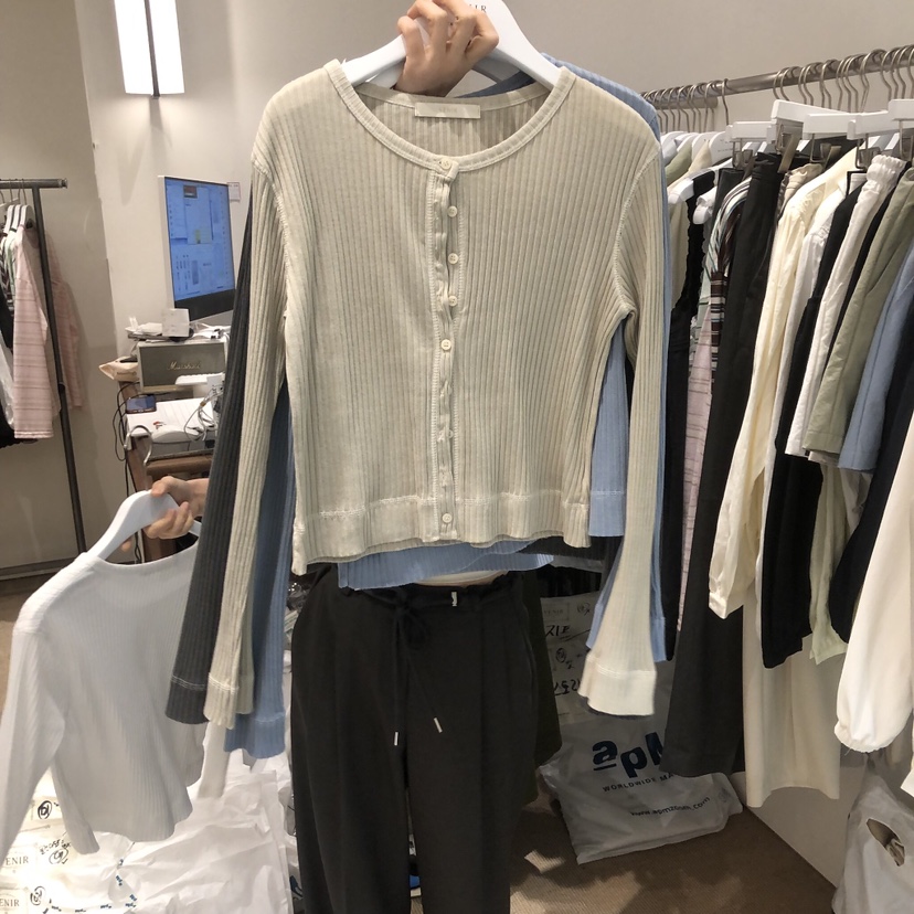 VENIR-a韓國直郵實拍女士新品熱賣職業休閑推薦時尚長袖T恤VENIR-a長袖T恤圖色2