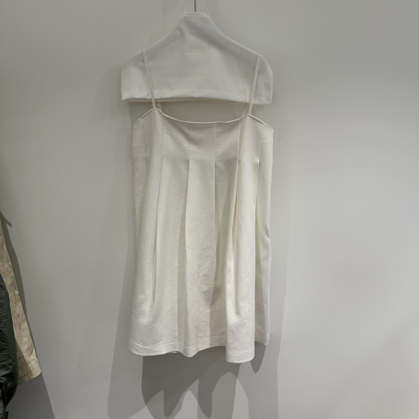 OVERTAKE韓國東大門直郵女士新品熱賣休閑時尚職業連衣裙OVERTAKE連衣裙圖色1