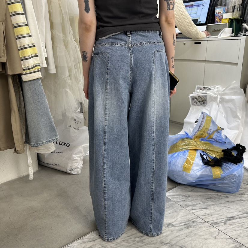 FOUNDATION韓國直郵女士新品26春夏時尚推薦熱賣人氣牛仔褲FOUNDATION牛仔褲