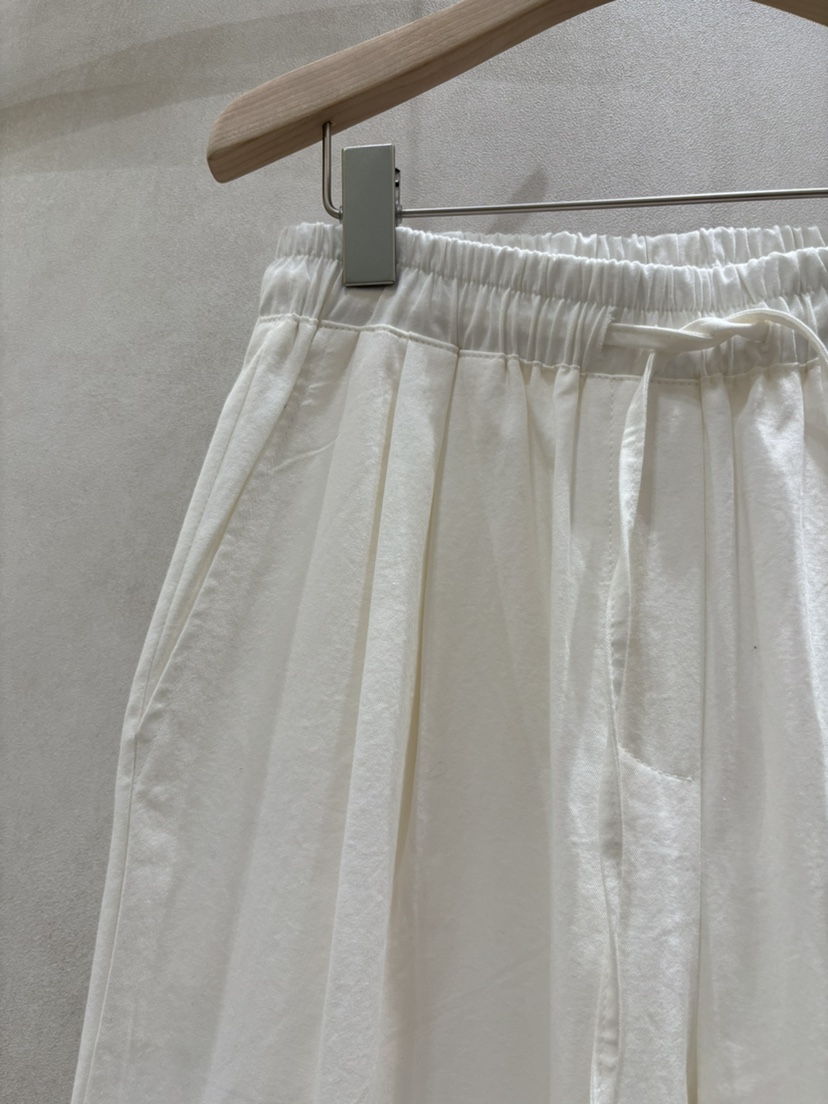 WHO IS SHE韓國東大門代購女裝新品人氣推薦休閑褲褶裥WHO IS SHE休閑褲