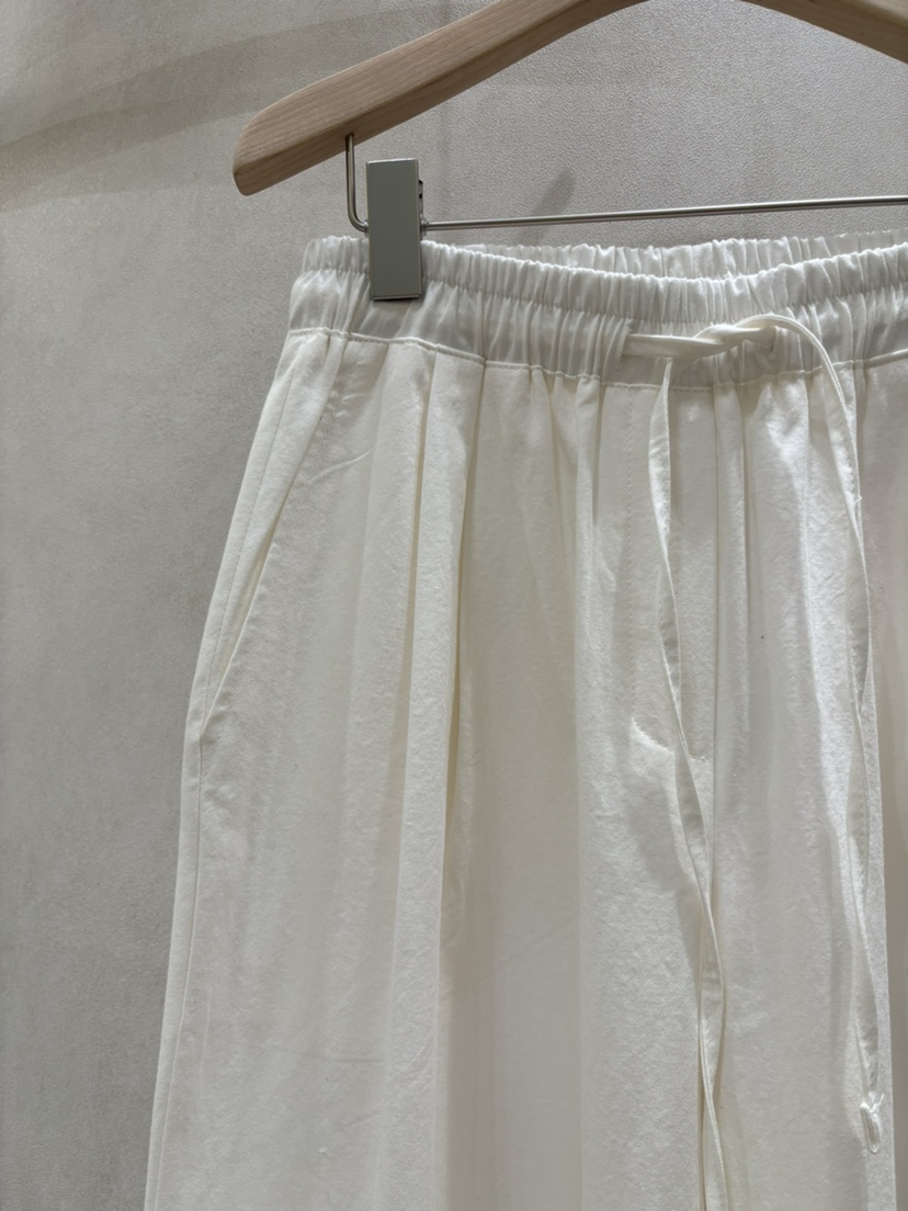 WHO IS SHE韓國東大門代購女裝新品人氣推薦休閑褲褶裥WHO IS SHE休閑褲